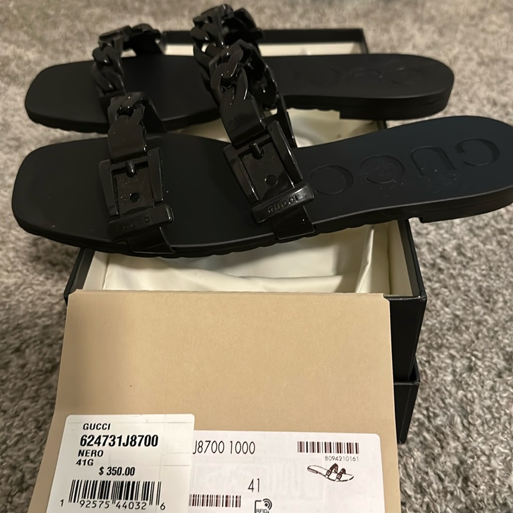 Almost new Gucci sandals